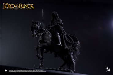 Preview: INART Collectibles Nazgul (Ringwraith) Deluxe